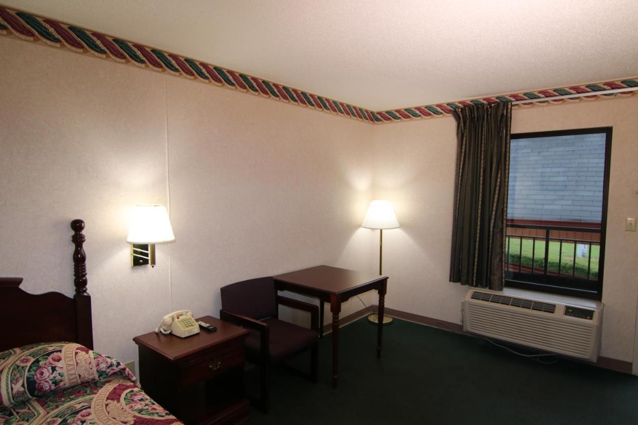 Executive Inn Kershaw Eksteriør billede